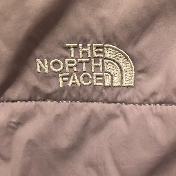 North Face puffer jacket - Picture 6 of 7